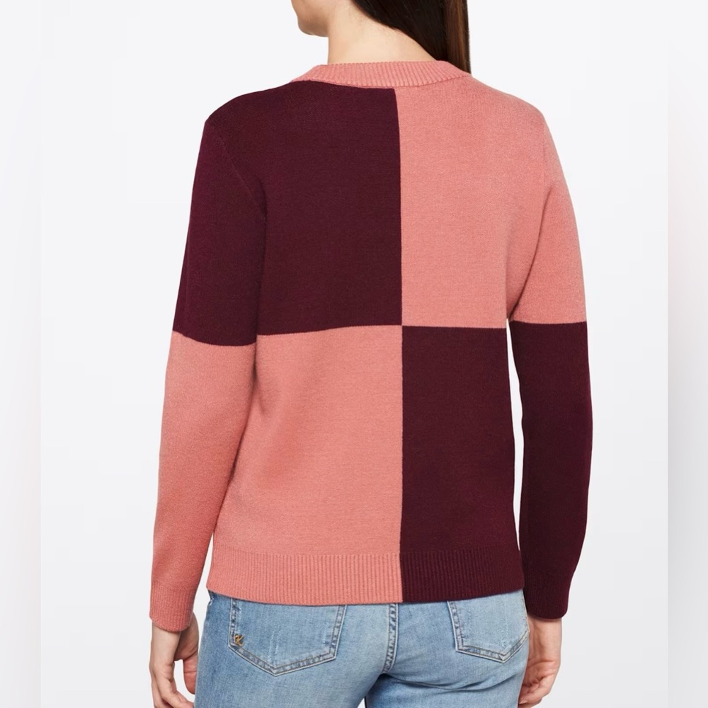 NWOT Colorblock Sweater - Picture 2 of 9